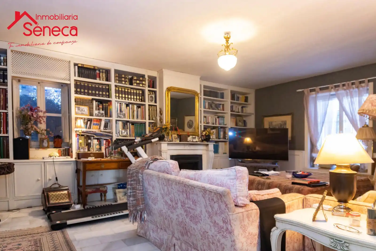 Sala de estar de Casa o chalet en venta en Córdoba con Aire acondicionado, Calefacción y Piscina