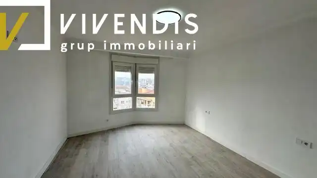 Piso con terraza en venta en Calle BALMES, imagen 14