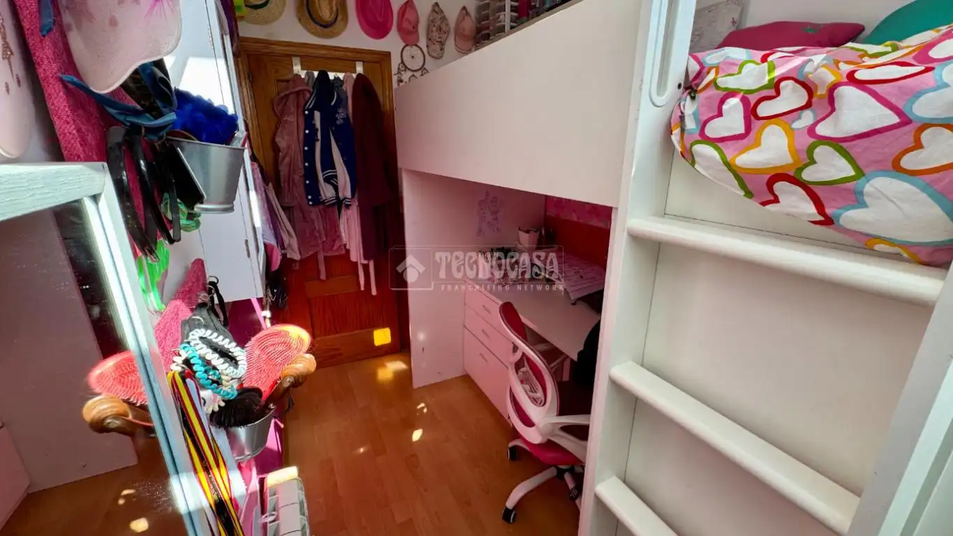 Bedroom of Flat for sale in Alpedrete  with Heating, Storage room and Balcony