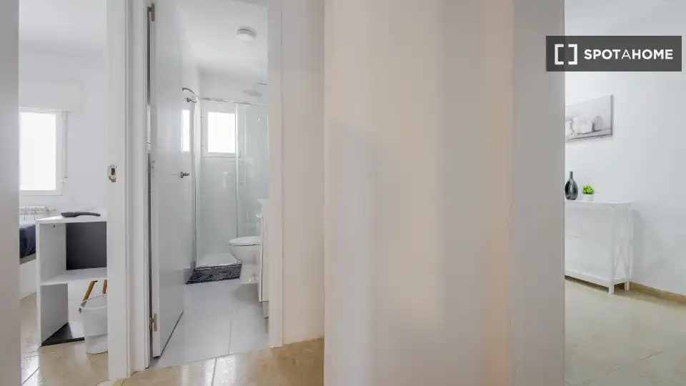 Room in Lucero