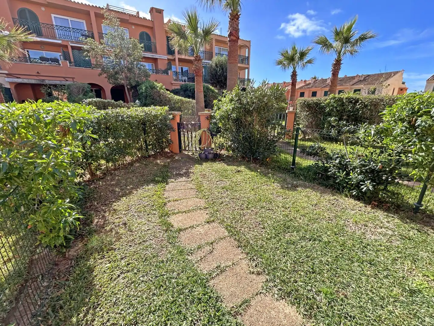 Jardí de Dúplex en venda en Calvià amb Aire condicionat, Calefacció i Jardí privat