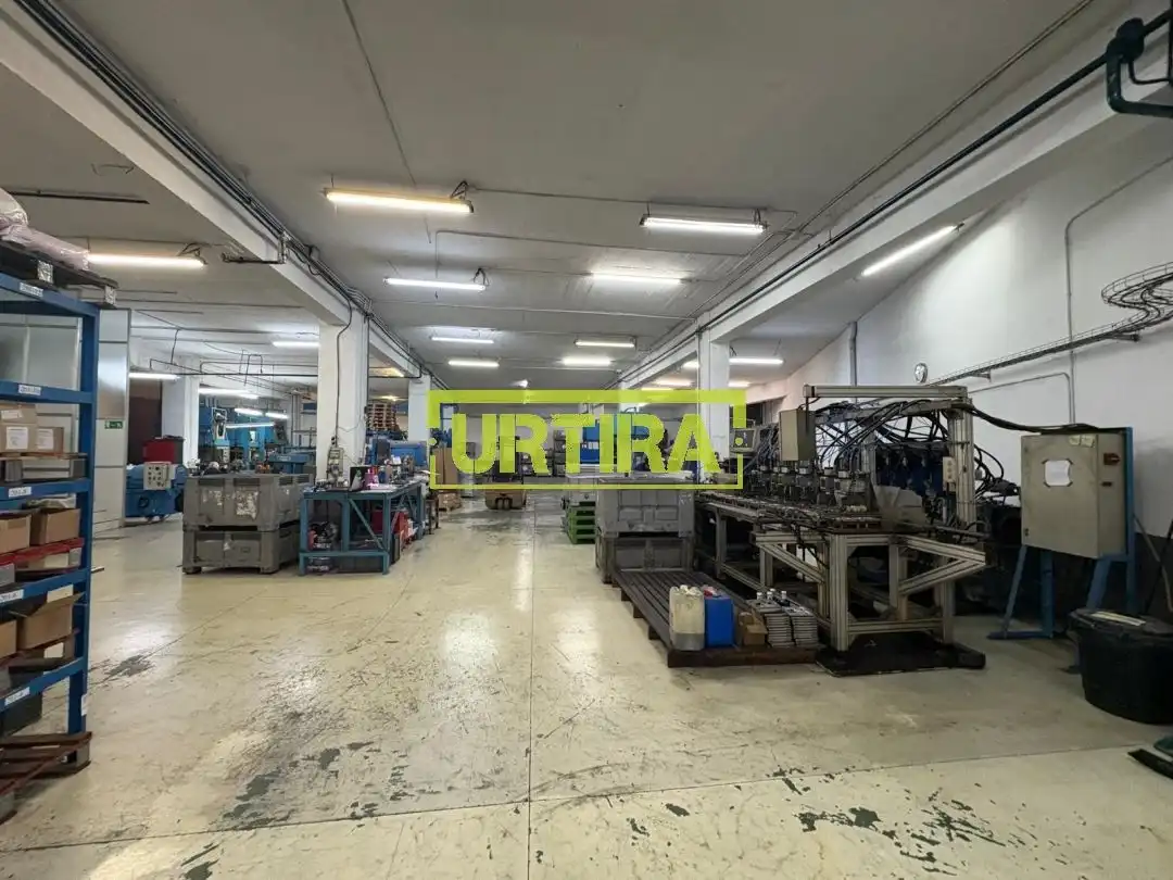 Nave industrial de alquiler en Irun 