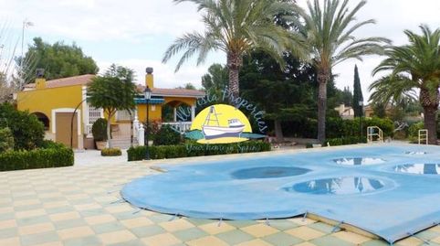 SE VENDE VIVIENDA en La Sierra de Totana. Dispone de 3000 m2 de parcela