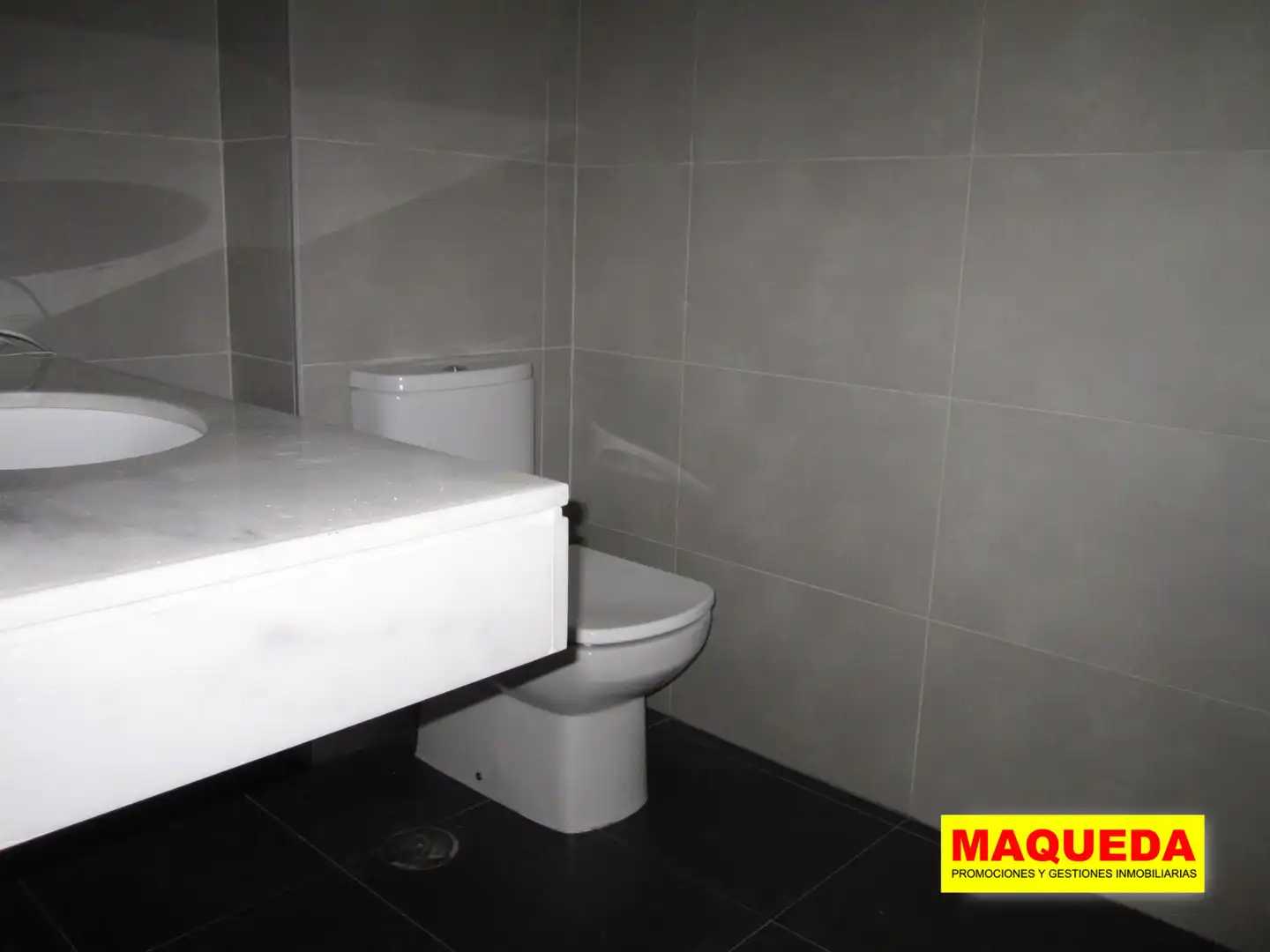 Badezimmer von Loft zum Verkauf in Alcorcón mit Klimaanlage, Heizung und Privatgarten