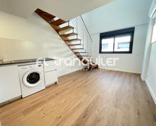 Exterior view of Duplex to rent in San Sebastián de los Reyes  with Air Conditioner, Parquet flooring and Terrace