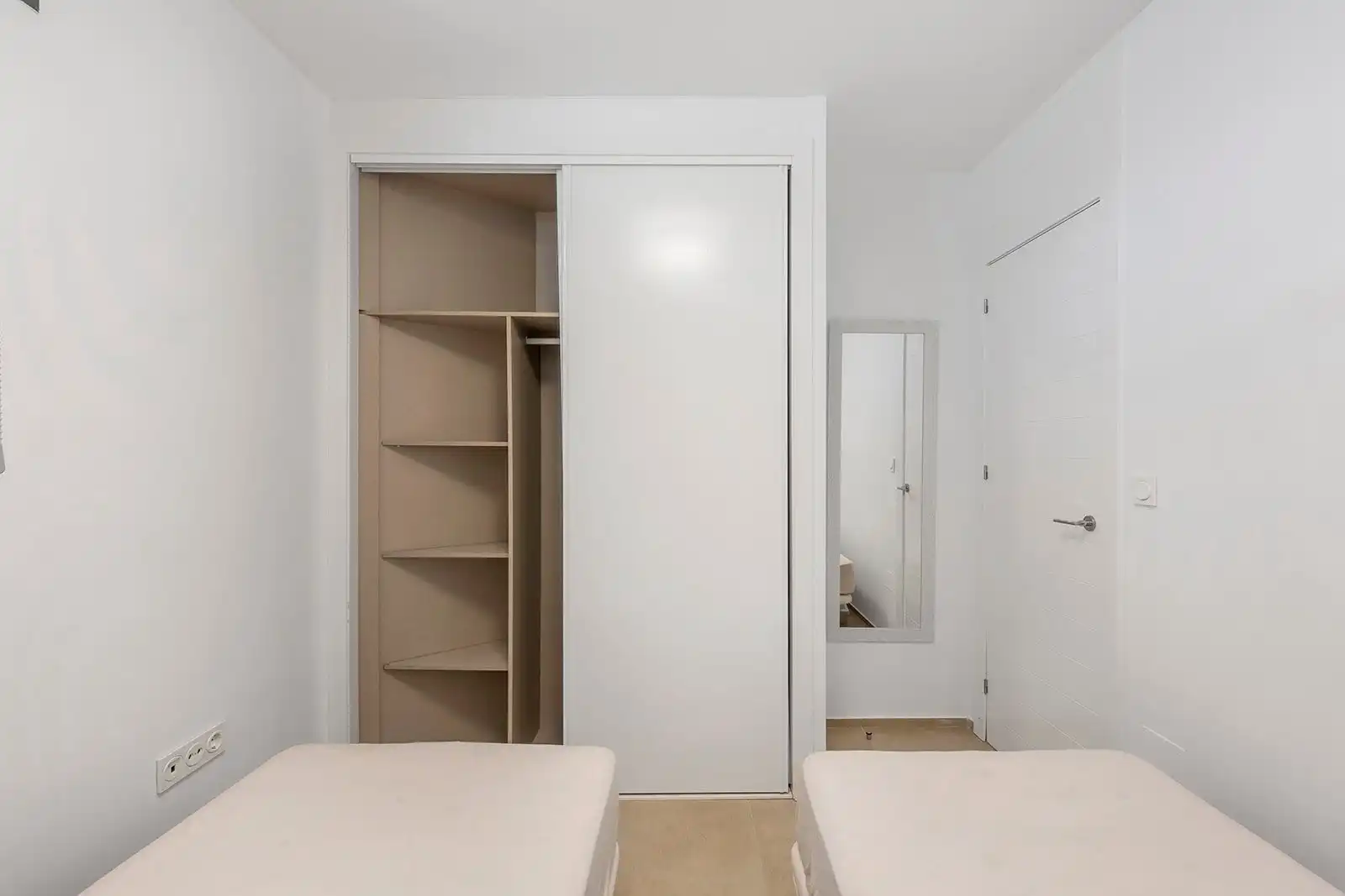 Bedroom of Houses for sale in Orihuela  with Furnished
