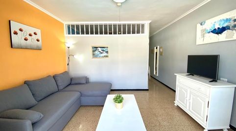 Foto 3 de Piso de alquiler en Alfereces Provisionales, Playa del Inglés, San Bartolomé de Tirajana