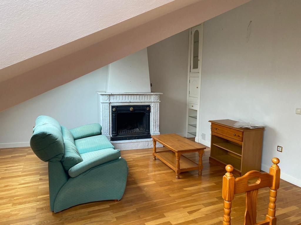 Apartment to rent in Calle Sierpes, Universidad - Tenerías, Centro, Salamanca Capital