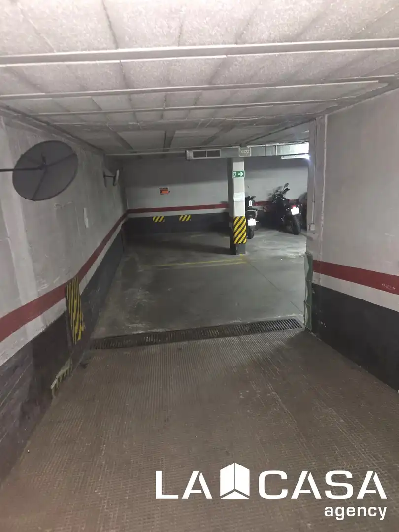 Parkplatz zur Miete in Macarena, imagen 4