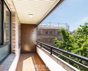 Balcony of Flat for sale in  Zaragoza Capital  with Air Conditioner, Heating and Parquet flooring