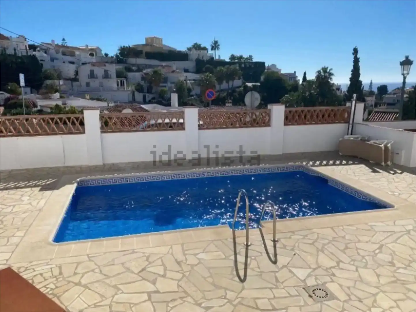 Piscina de Casa adosada en venta en Nerja con Aire acondicionado y Piscina