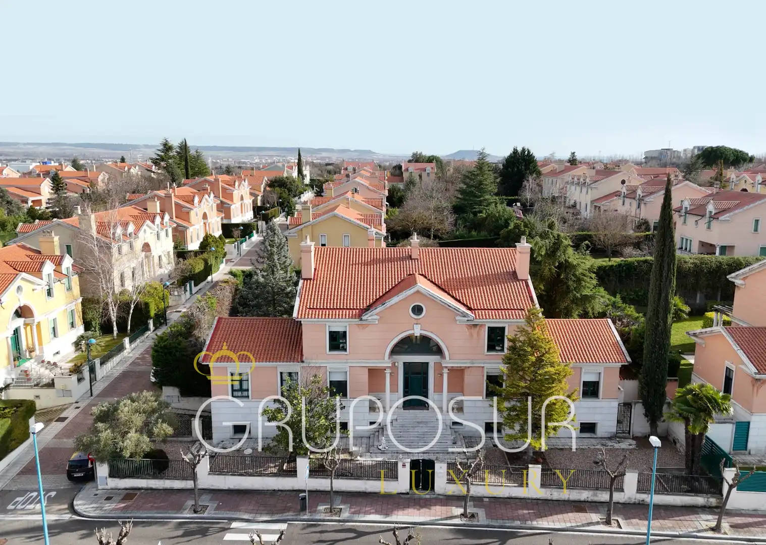 Vista exterior de Casa o chalet en venta en Valladolid con Calefacción, Jardín privado y Parquet