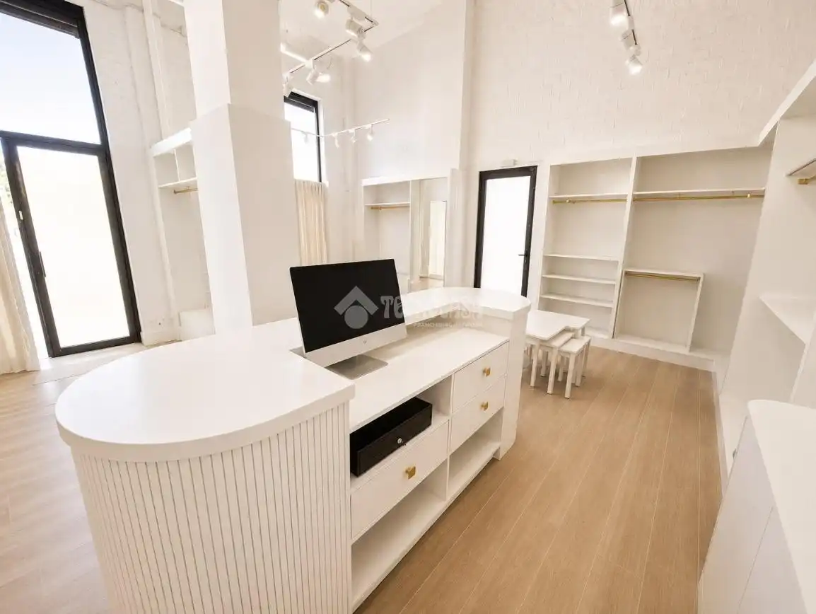 Business premises for sale in El Rocío - La Milagrosa, imagen 2
