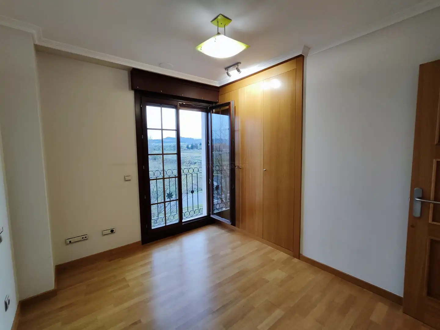 Bedroom of Flat for sale in  Logroño  with Air Conditioner, Heating and Private garden
