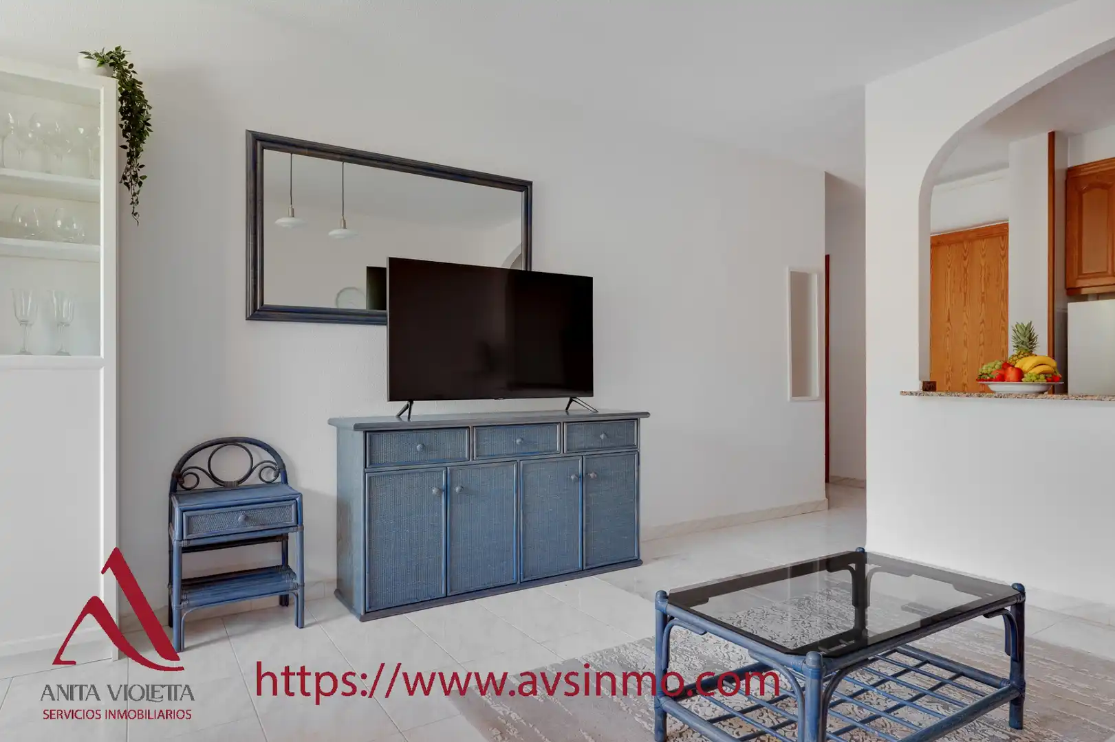 Sala d'estar de Apartament de lloguer en Torrevieja amb Aire condicionat, Moblat i Rentadora