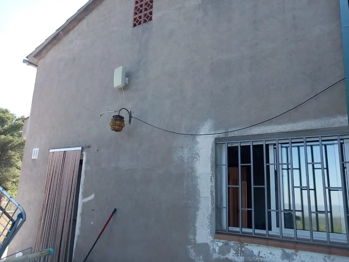Vista exterior de Casa o xalet en venda en Torrelles de Foix amb Calefacció i Traster