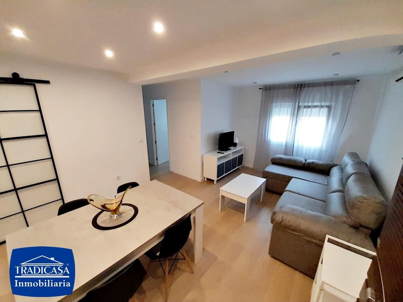 Living room of Flat to rent in Jerez de la Frontera  with Air Conditioner and Heating