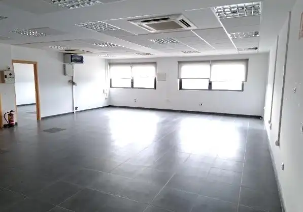 Office for sale in Huesca