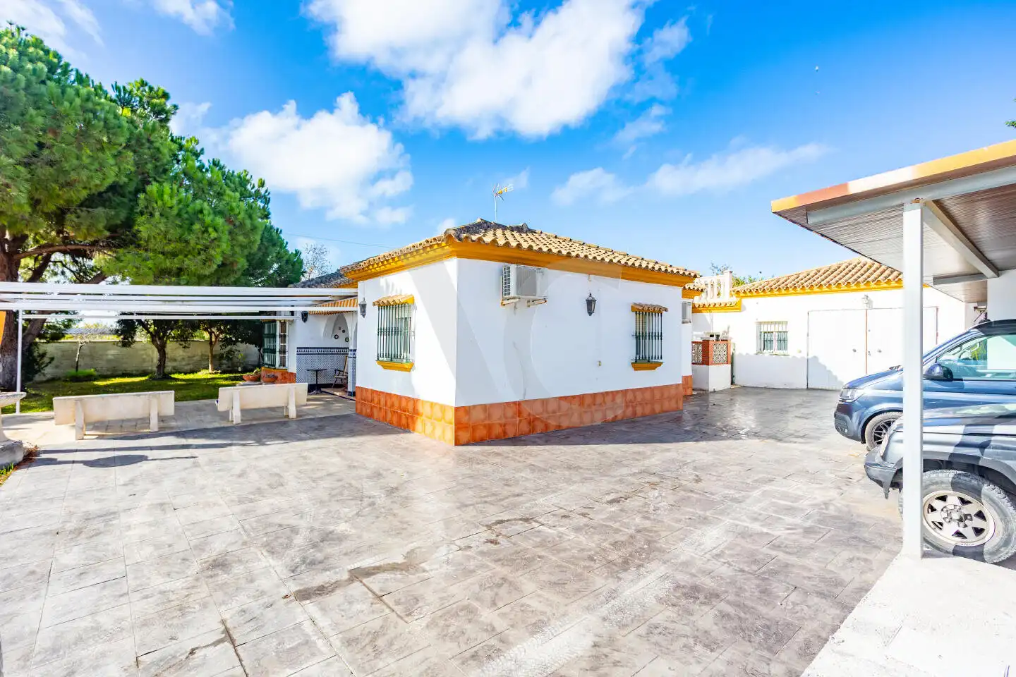 Garden of Houses for sale in Chiclana de la Frontera