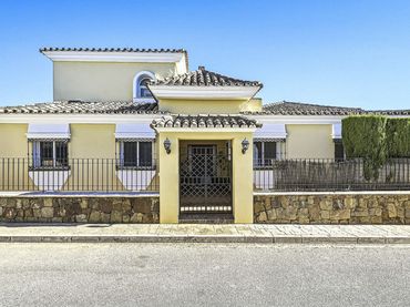Adossat en venda a Río Real - Los Monteros