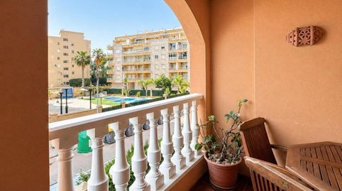 Foto 2 de Apartamento en venta en Avenida Av. Roentgen, 5, Zona Playa de los Locos, Torrevieja