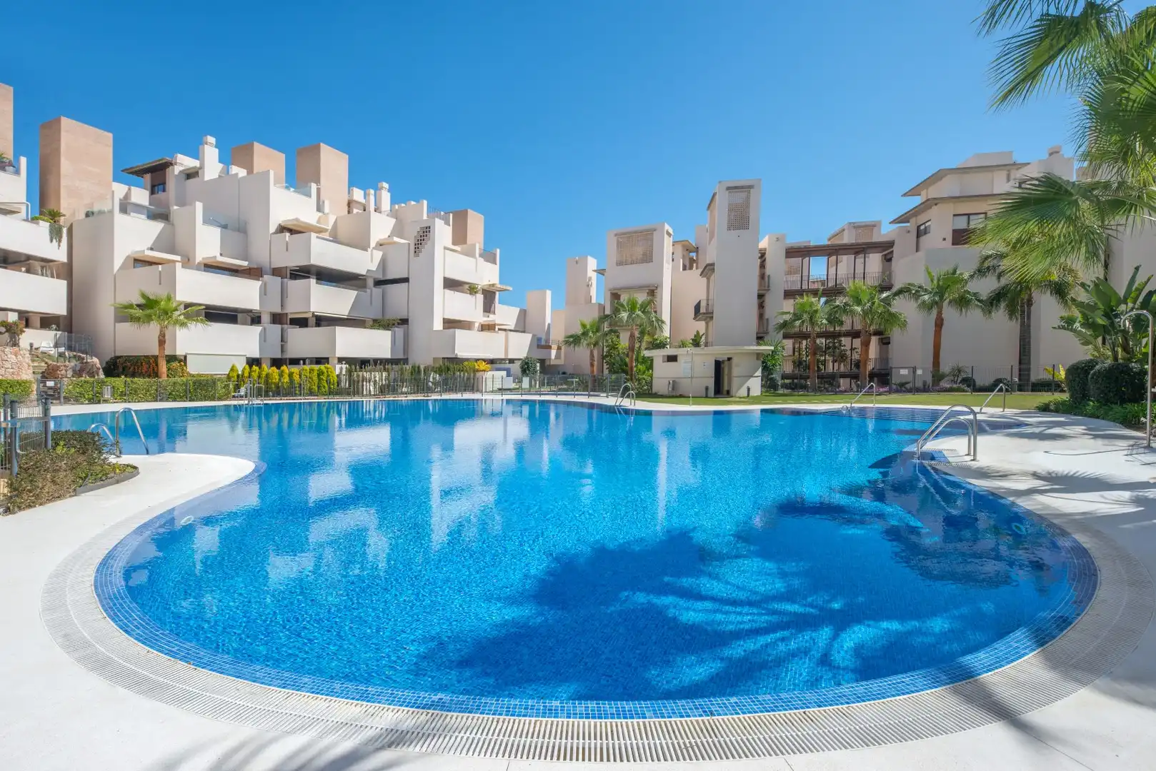 Ático con terraza en venta en Urbanizacion los Pinillos II 40, imagen 23