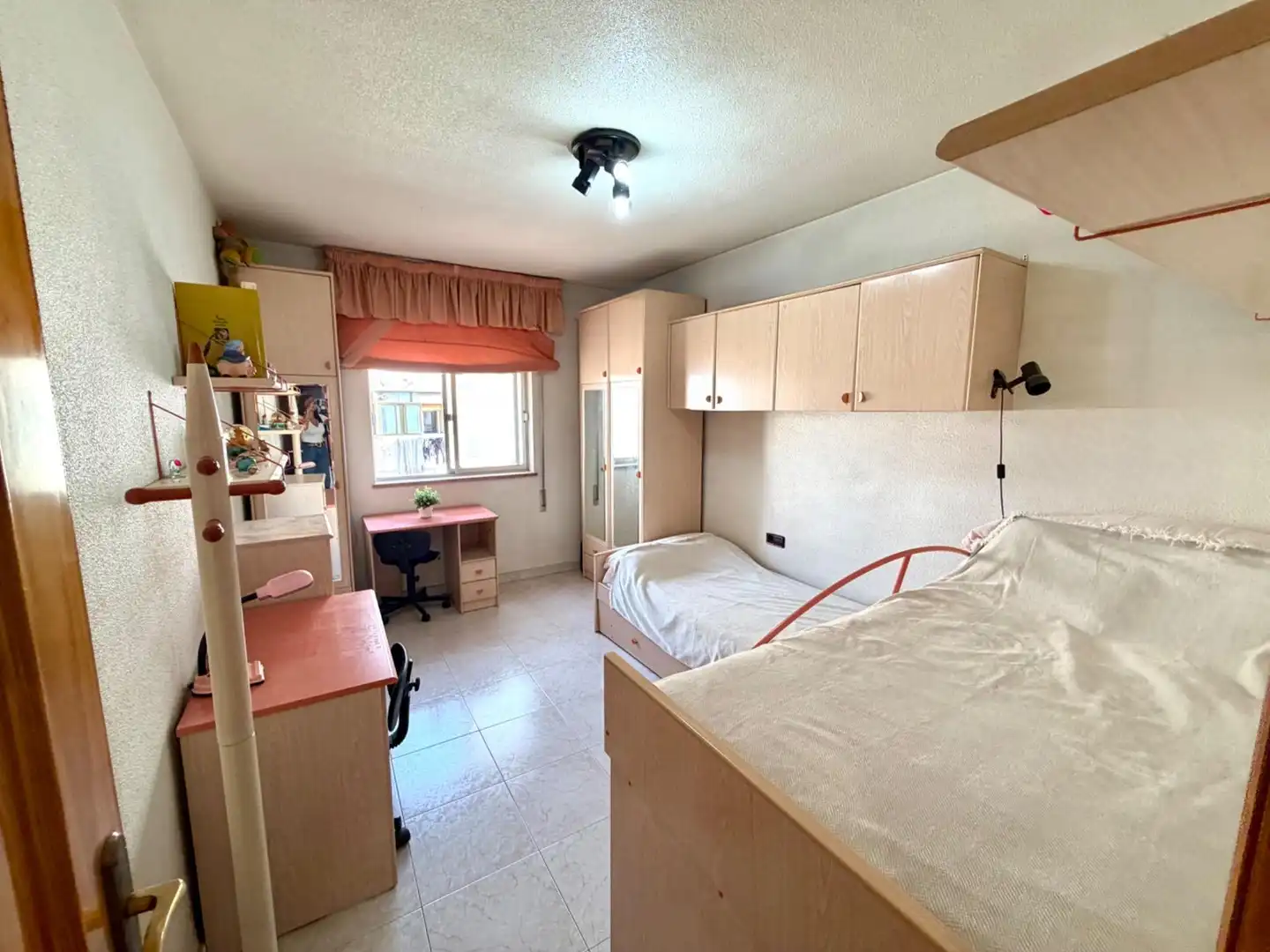 Bedroom of Flat for sale in Murcia  with Storage room and Balcony