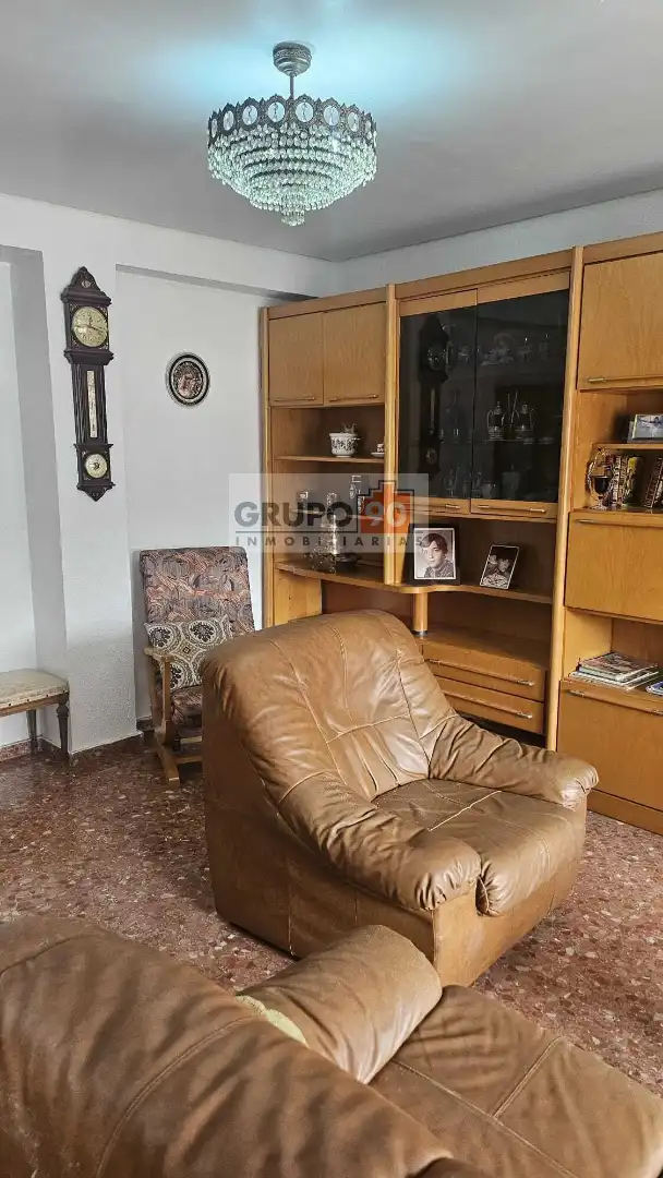 Wohnzimmer von Wohnung zum Verkauf in Gilet