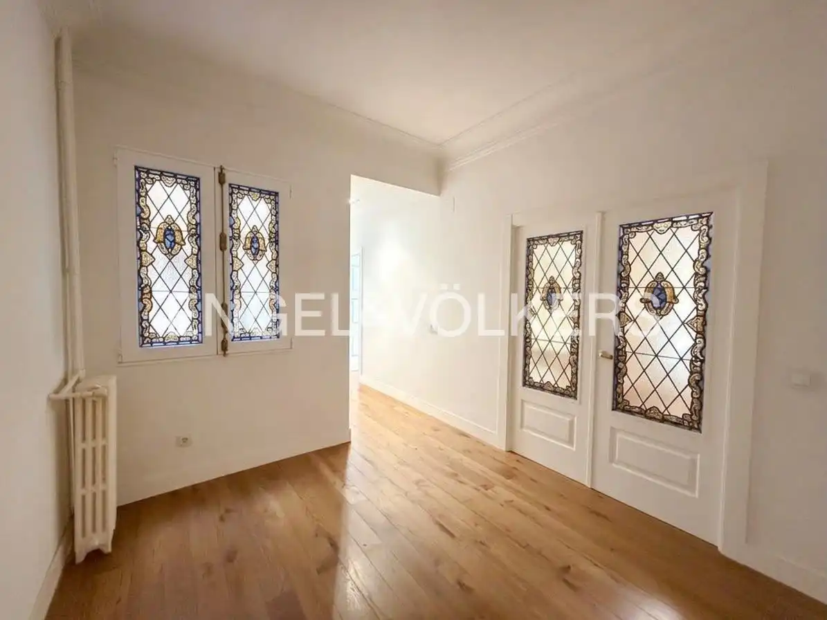 Flat for rent in Madrid  with Air Conditioner, Heating and Parquet flooring