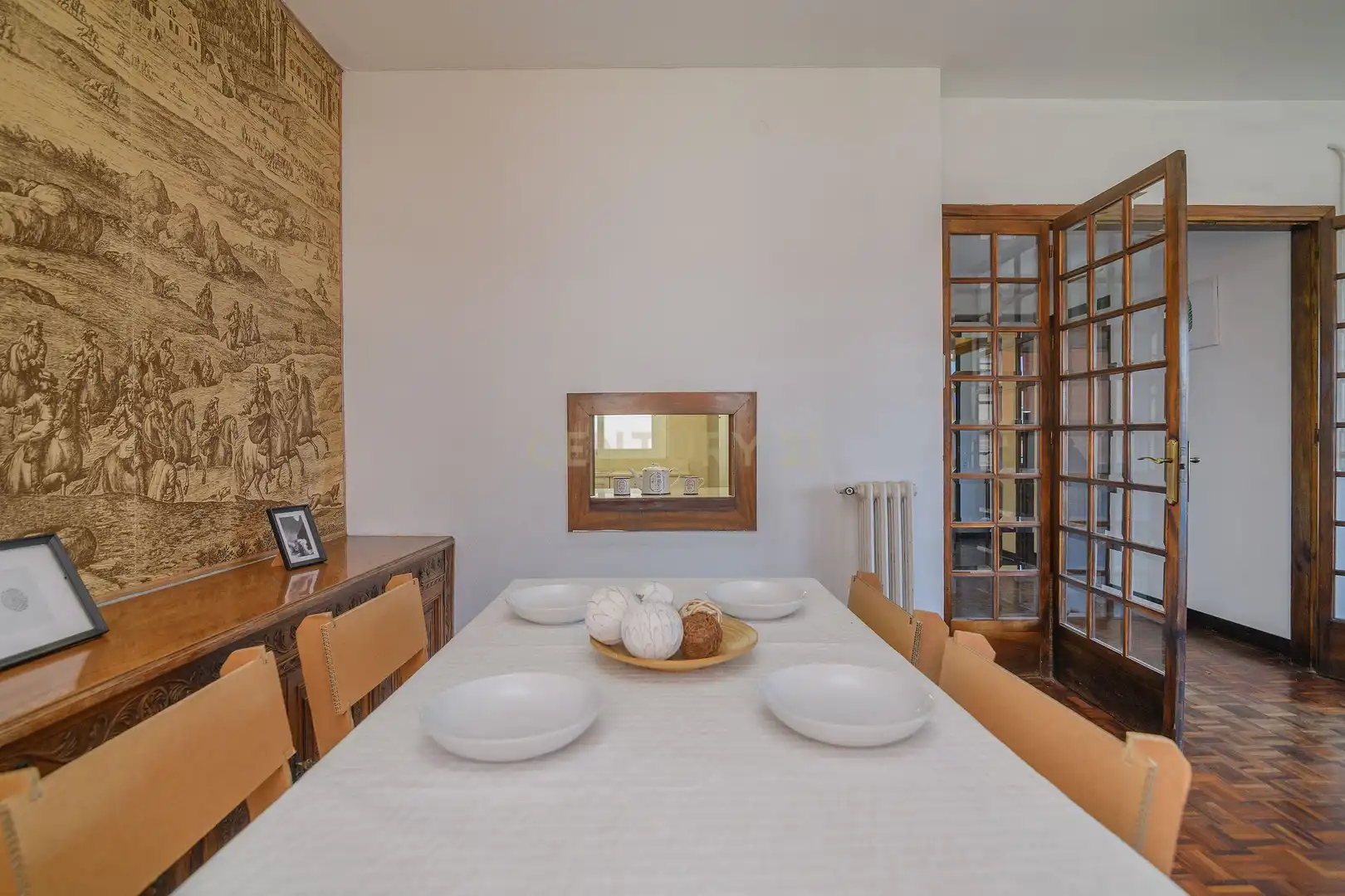 Esszimmer von Wohnung zum Verkauf in Barcelona mit Klimaanlage, Ofen und Mikrowelle