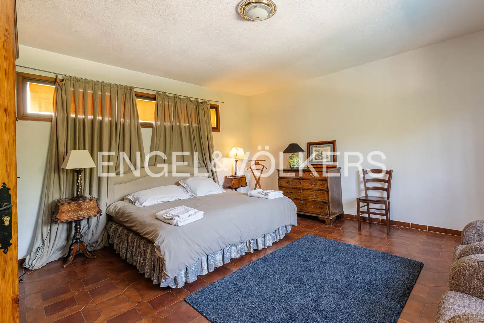 Bedroom of Detached homes for sale in El Escorial  with Heating, Private garden and Terrace