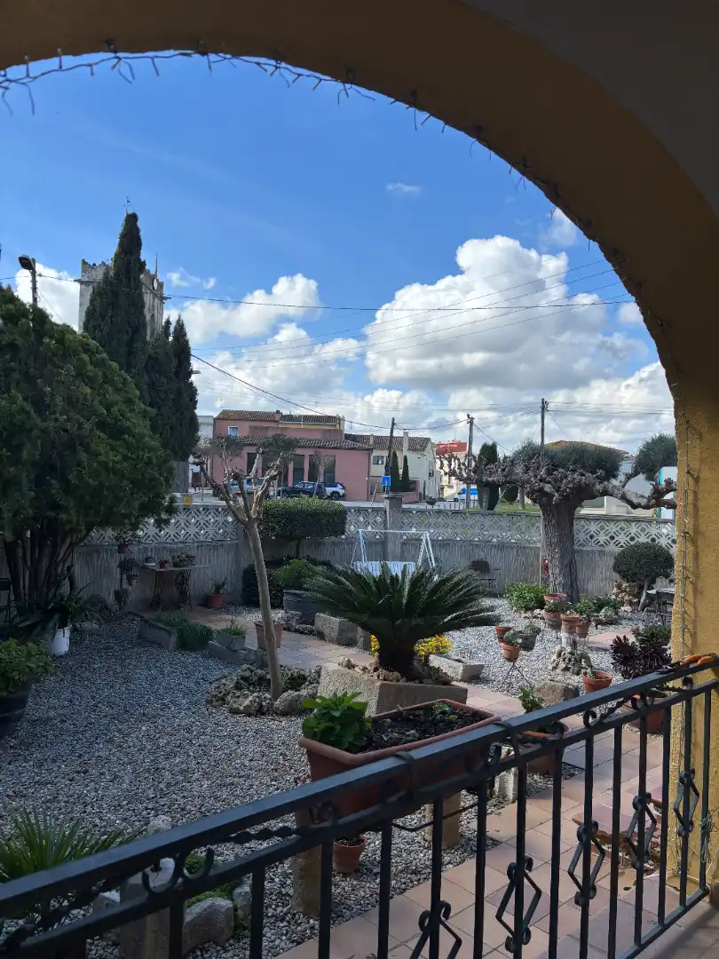 Jardín de Casa o chalet en venta en Fortià con Aire acondicionado, Calefacción y Jardín privado