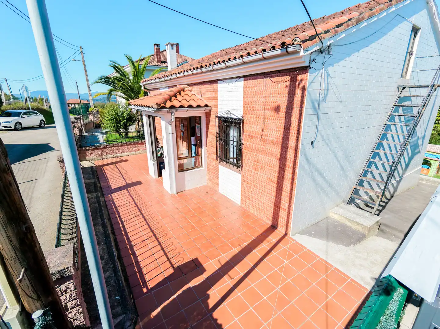 Exterior view of Houses for rent in San Claudio - Trubia - Las Caldas