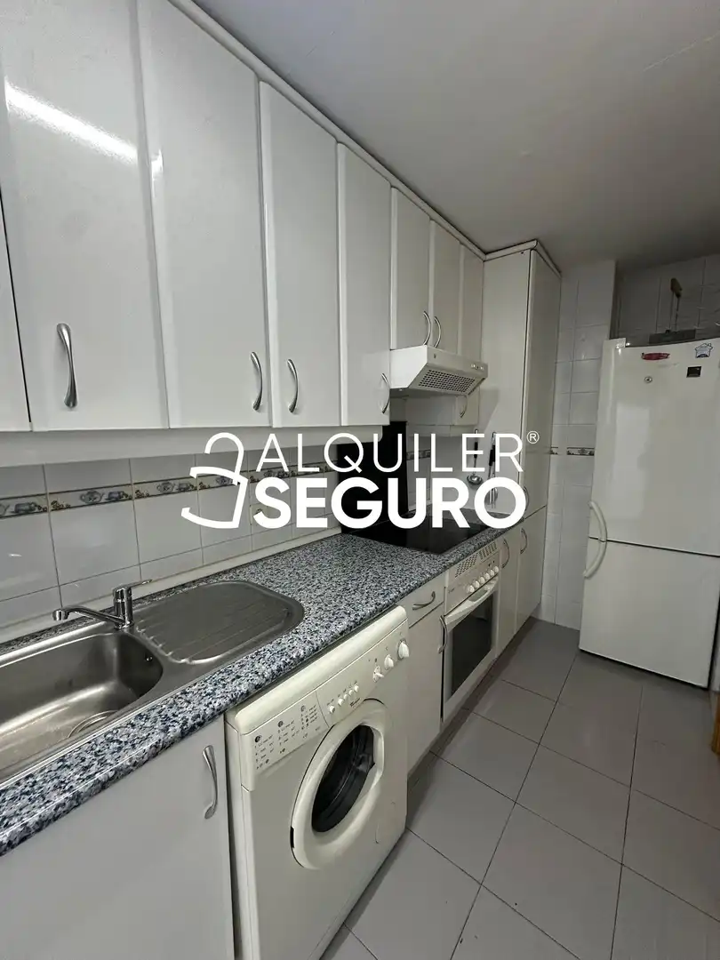 Flat for rent in Ávila, Centro