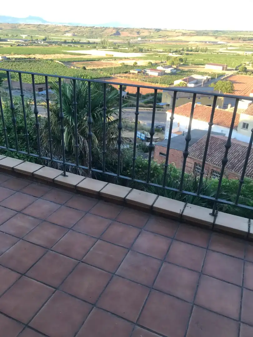 Terraza de Finca rústica de alquiler en Navarrete con Calefacción, Jardín privado y Parquet