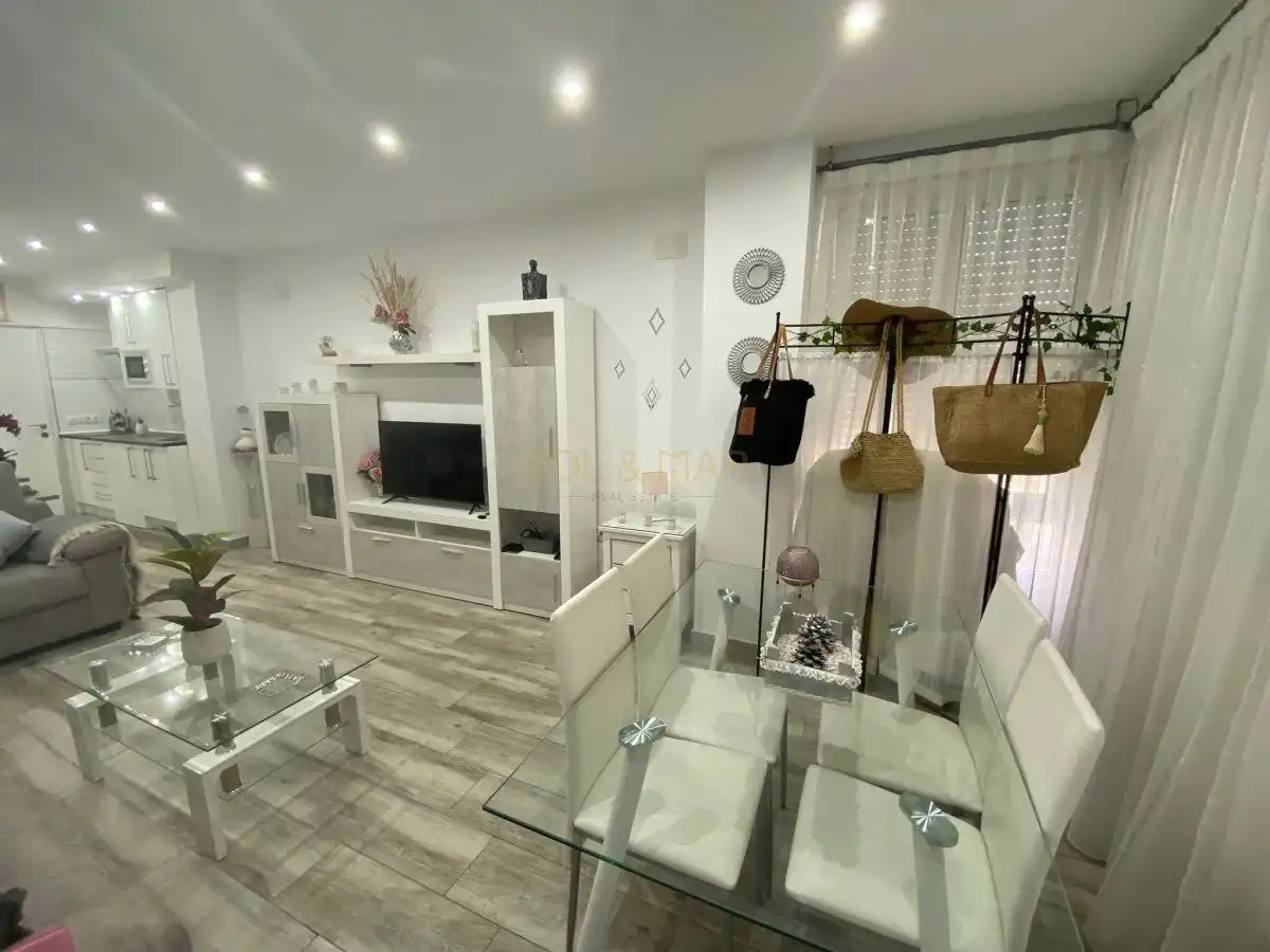 Vivienda con piscina en venta en Centro, imagen 2