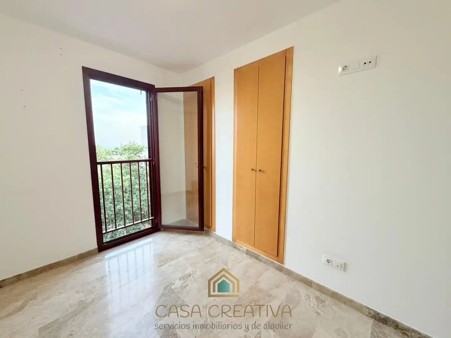 Flat for sale in Calle MIGUEL ANGEL BLANCO, Casco Urbano