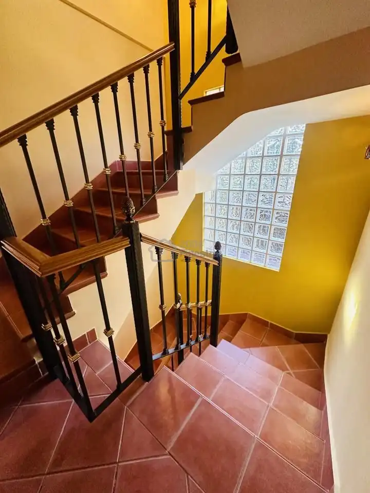 Casa o chalet en venta en Finestrat con Aire acondicionado, Jardín privado y Terraza