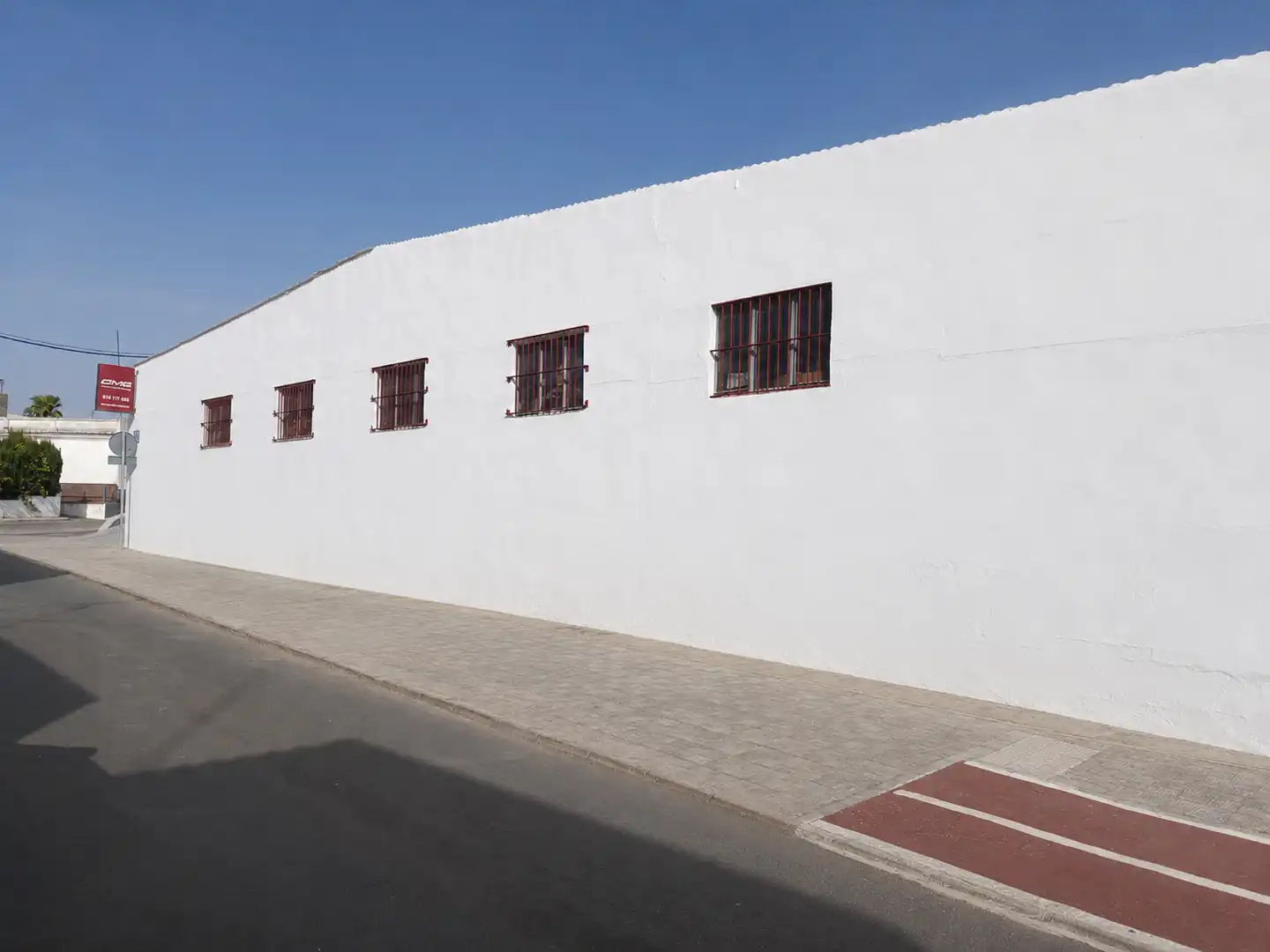 Exterior view of Industrial buildings for sale in Utrera