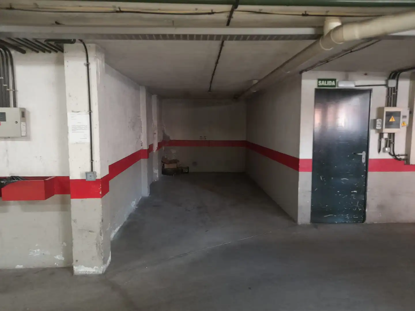 Parkplatz von Garage zur Miete in Brunete