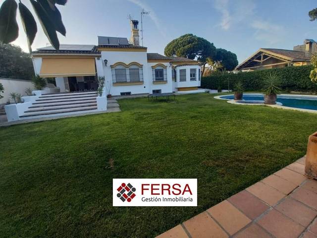Casa-chalet en Venta en Pinar Alto