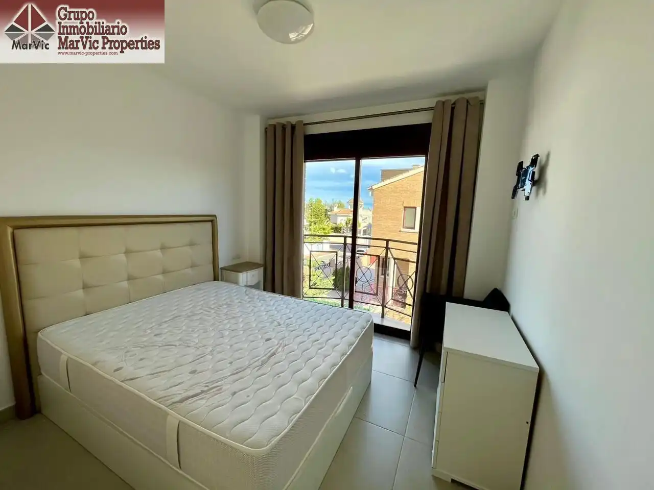 Habitación de Casa o chalet en venta en La Nucia con Aire acondicionado, Jardín privado y Terraza