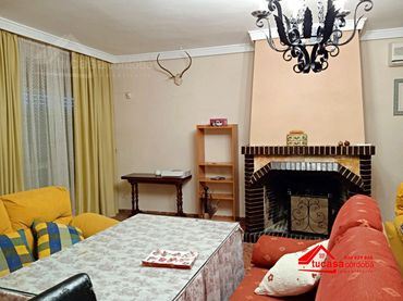 Casa rústica amb piscina en venda a Periurbano Oeste - Sierra