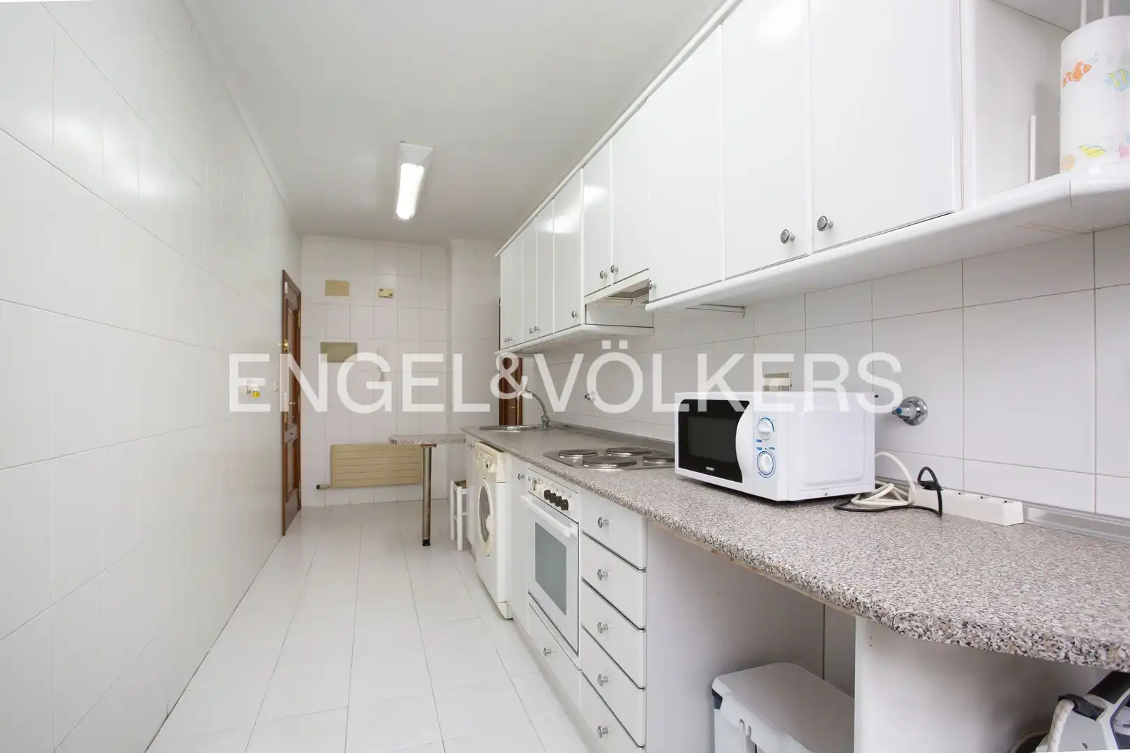 Cocina de Piso en venta en Getxo  con Calefacción, Jardín privado y Parquet