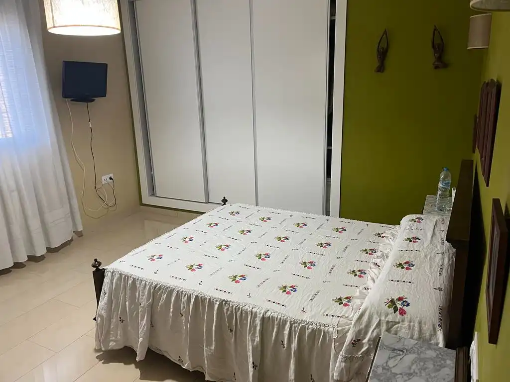 Dormitori de Casa o xalet en venda en Albacete amb Calefacció, Jardí privat i Terrassa