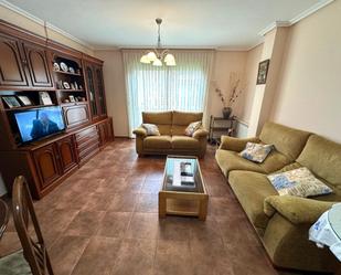 Living room of Flat for sale in Meruelo  with Heating, Terrace and Balcony