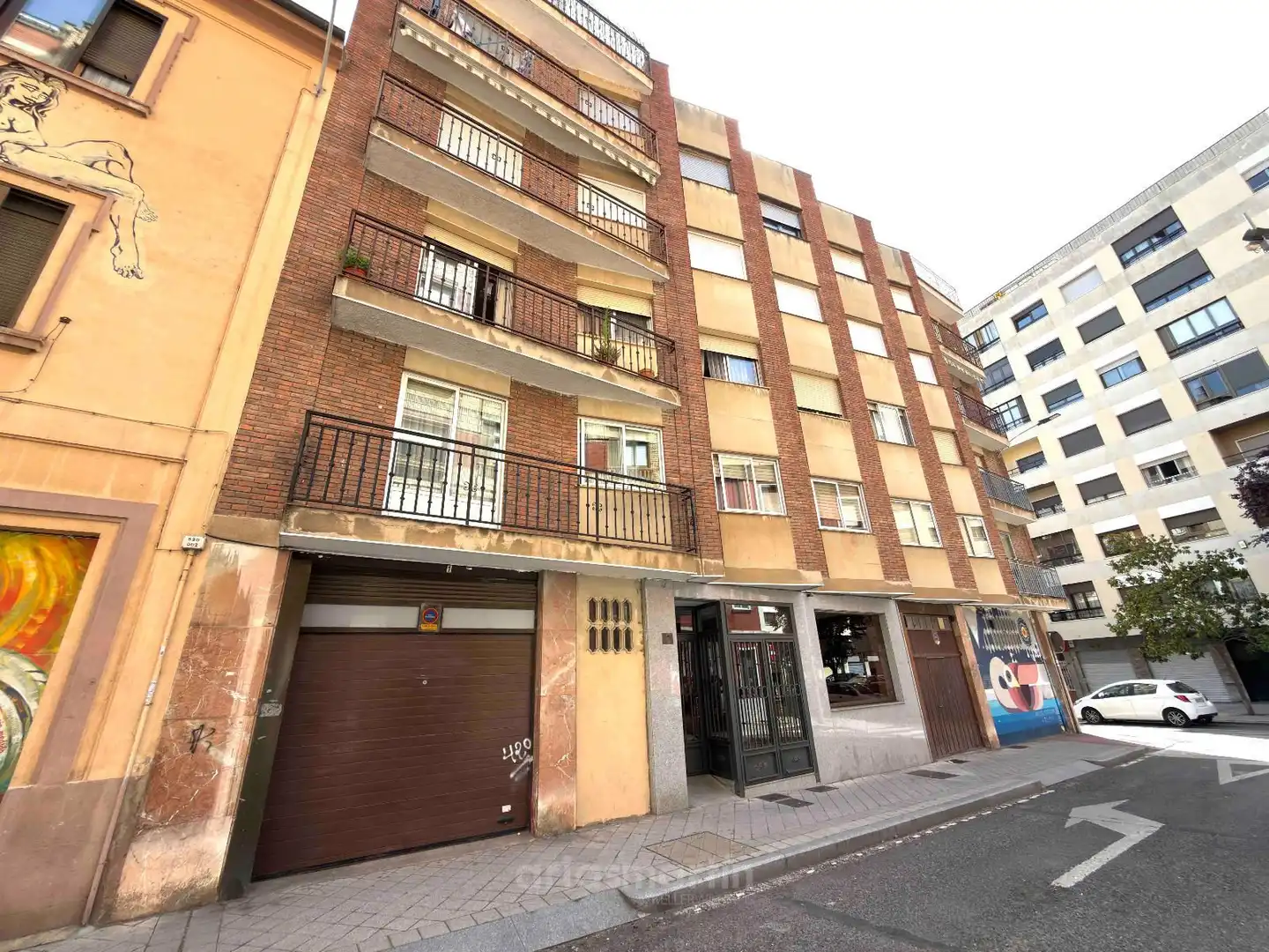 Vista exterior de Piso de alquiler en Salamanca con Calefacción, Terraza y Amueblado