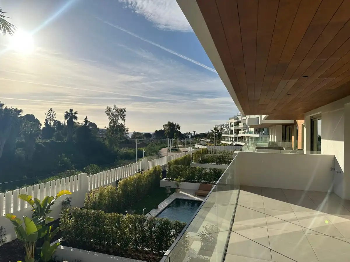 Exterior view of Flat for sale in Marbella  with Air Conditioner, Terrace and Internet