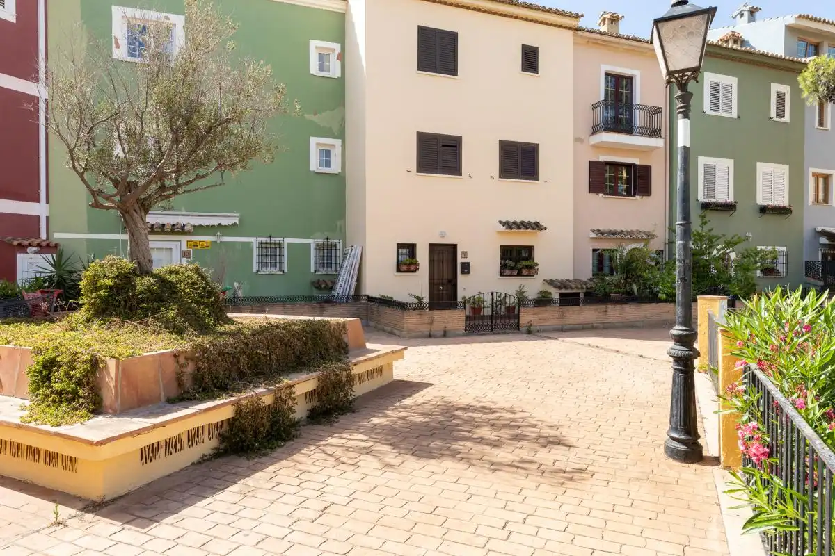 Vista exterior de Casa adosada en venta en Alboraya con Aire acondicionado, Calefacción y Terraza