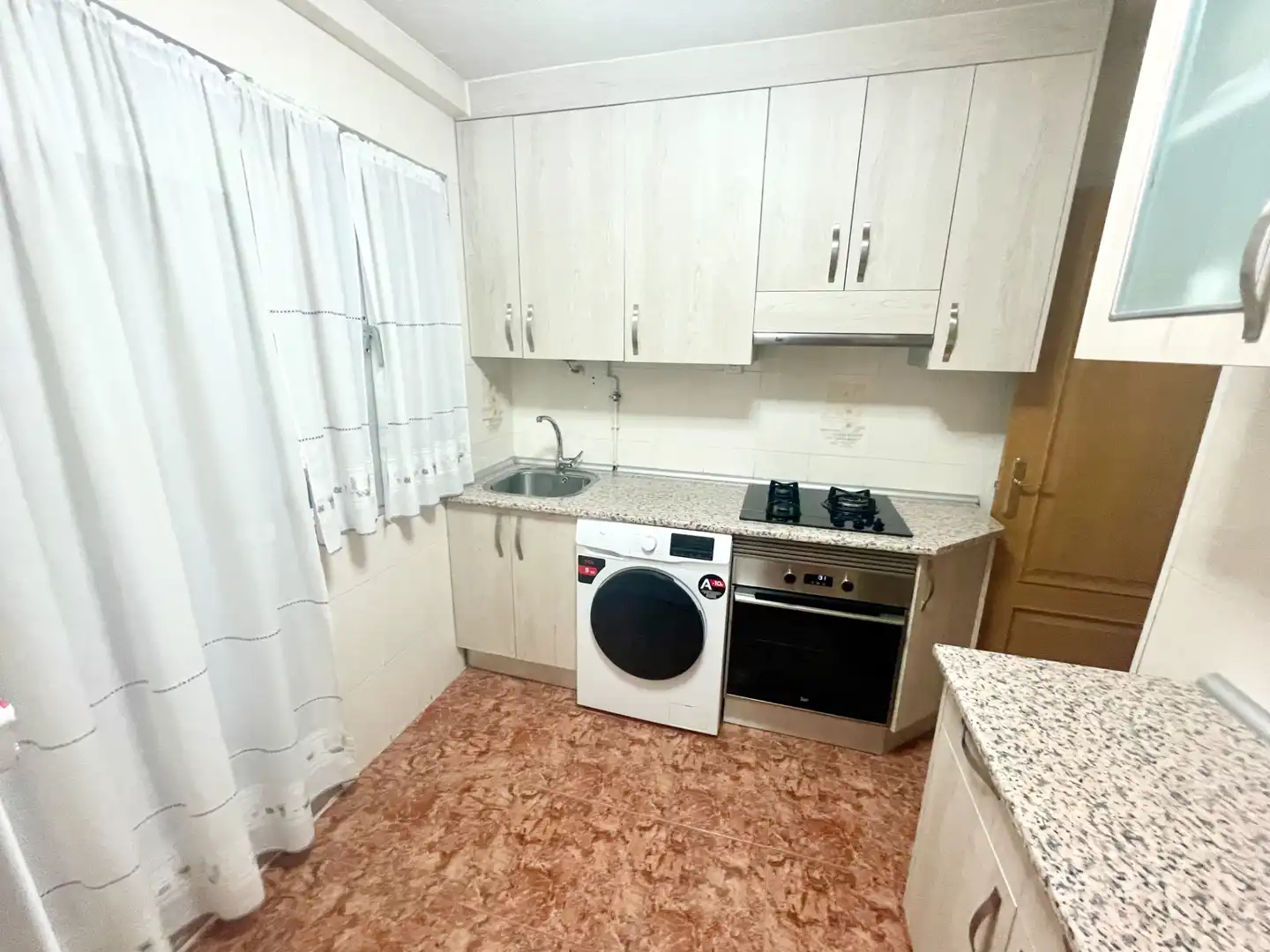 Cocina de Piso en venta en Pinto con Aire acondicionado, Calefacción y Terraza